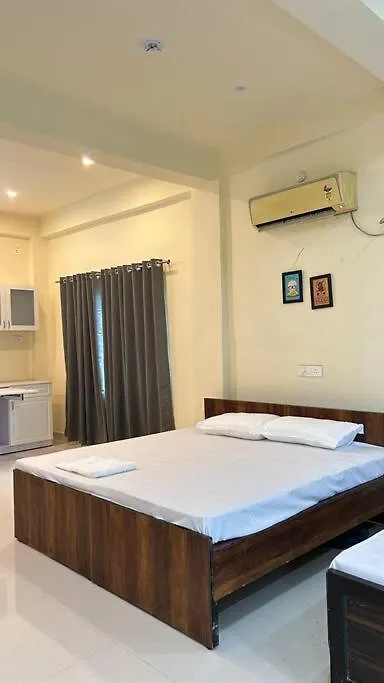 Nandi Groupstay Váránaszi Apartman